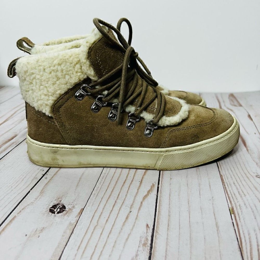 Marc Fisher LTD Sana Faux Fur Trim Leather Sneakers Tan Booties Sz 5 1/2